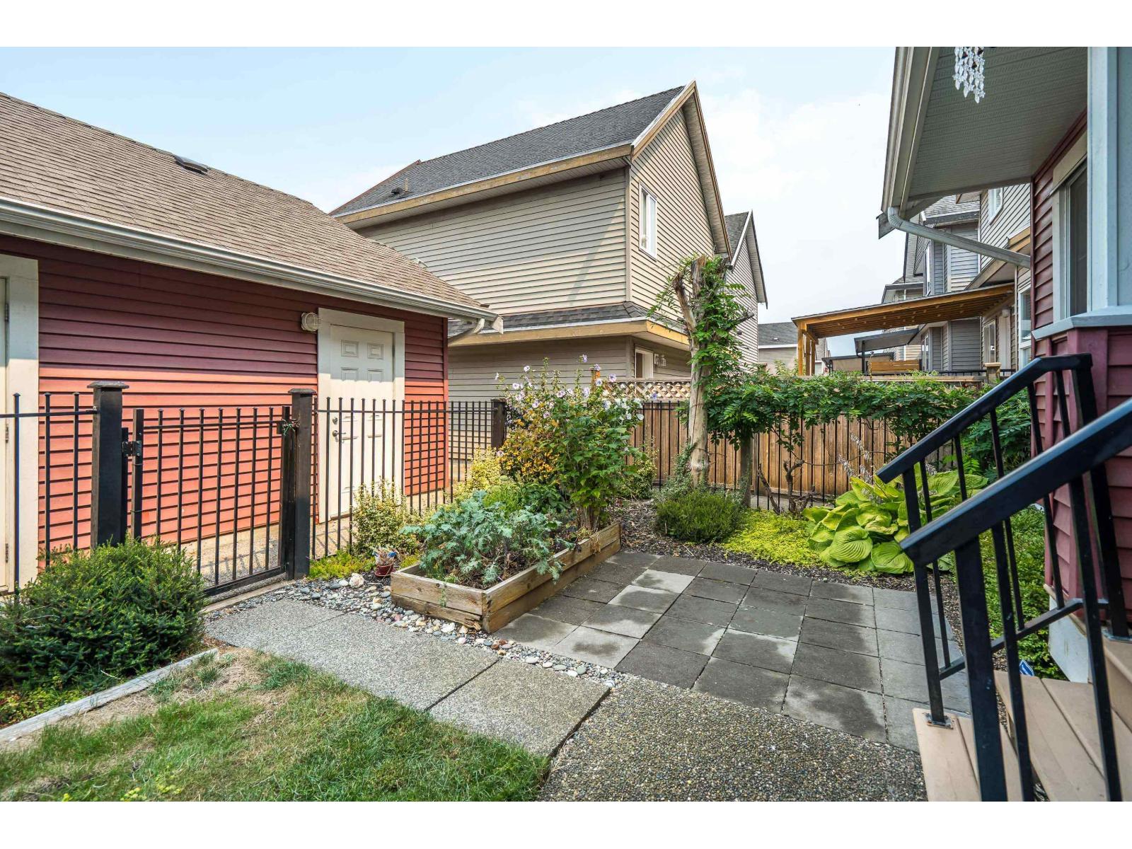 D2 19319 72 Avenue, Surrey, British Columbia  V4N 5X9 - Photo 29 - R3155576