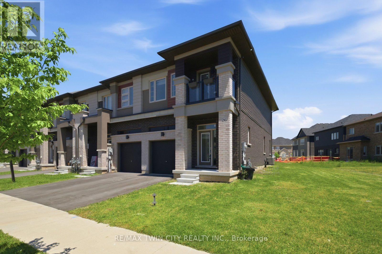 26 Copeman Avenue, Brantford, Ontario  N3V 0B3 - Photo 3 - X13680424