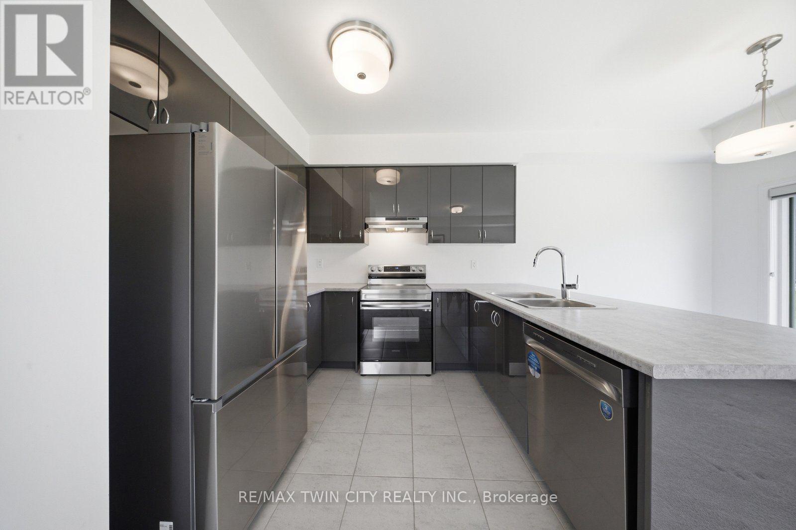 26 Copeman Avenue, Brantford, Ontario  N3V 0B3 - Photo 7 - X13680424