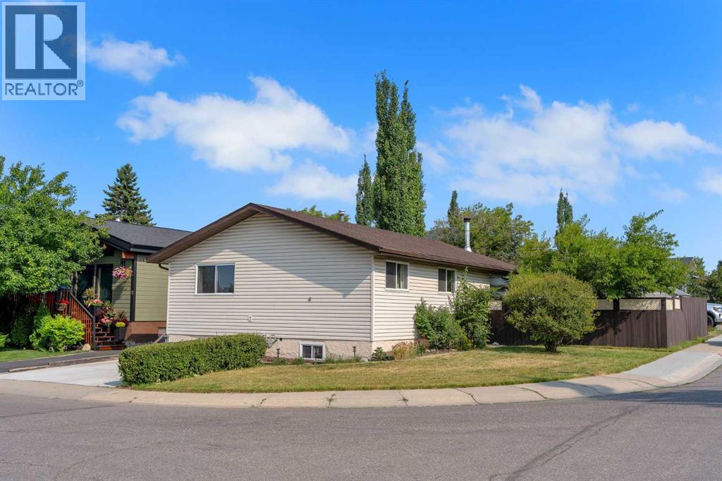 4 Big Springs Green SE, Airdrie, Alberta