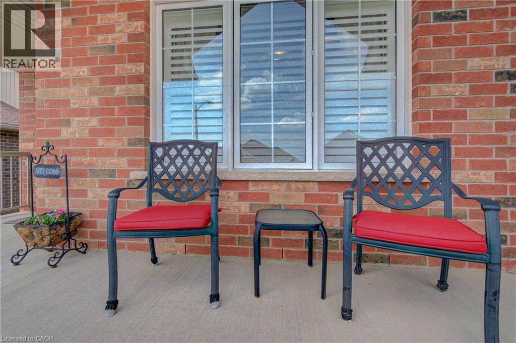 16 English Crescent, Plattsville, Ontario  N0J 1S0 - Photo 3 - 40837469