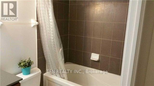 5793 Yonge Street, Toronto, Ontario  M2M 0A9 - Photo 7 - C13680434
