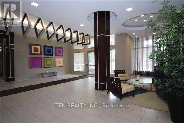 5793 Yonge Street, Toronto, Ontario  M2M 0A9 - Photo 9 - C13680434
