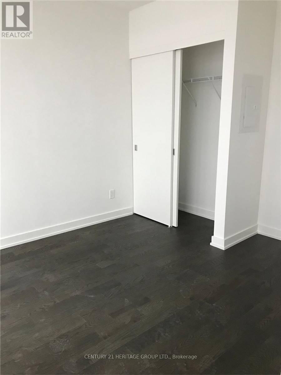 1904 - 25 Richmond Street E, Toronto, Ontario  M5C 0A6 - Photo 11 - C13680440