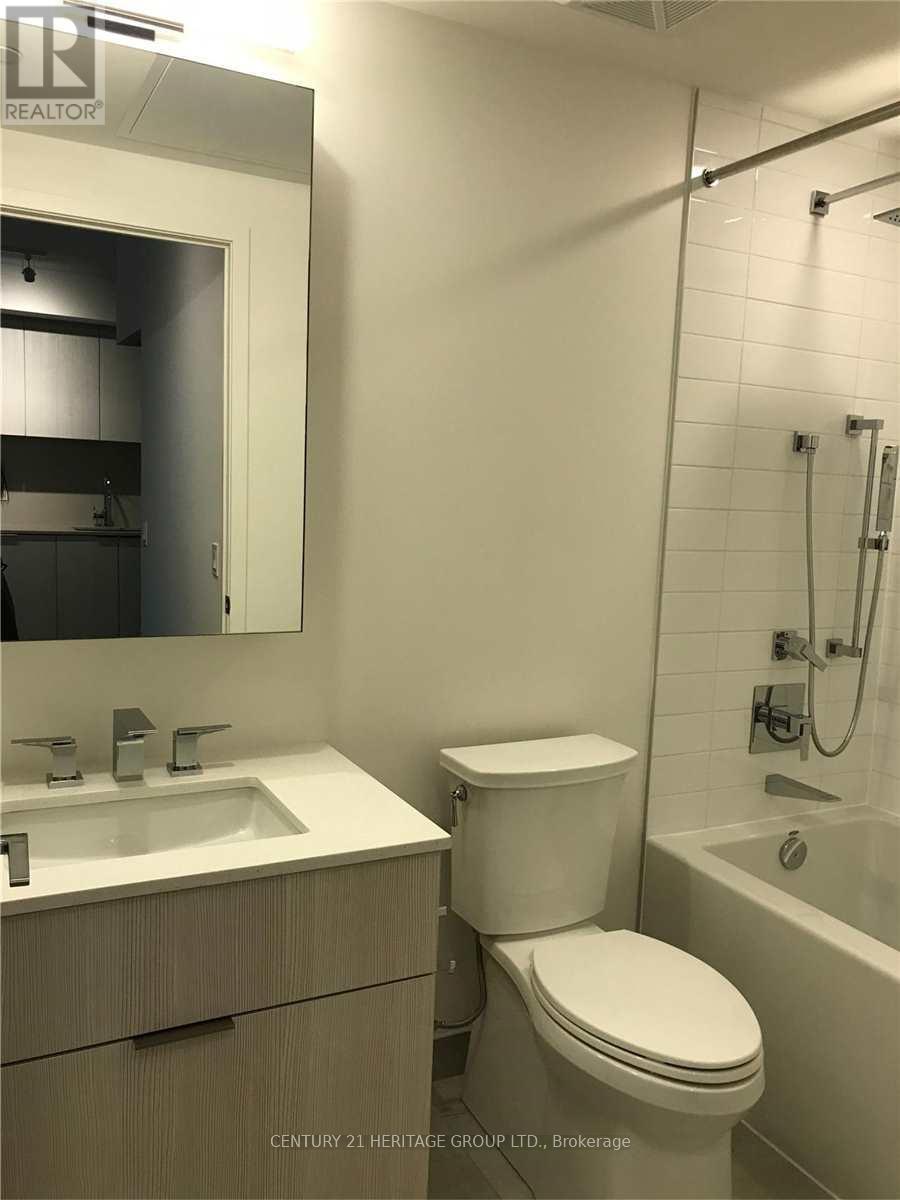 1904 - 25 Richmond Street E, Toronto, Ontario  M5C 0A6 - Photo 13 - C13680440