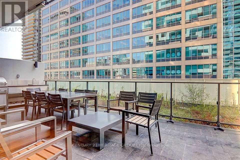 1904 - 25 Richmond Street E, Toronto, Ontario  M5C 0A6 - Photo 24 - C13680440