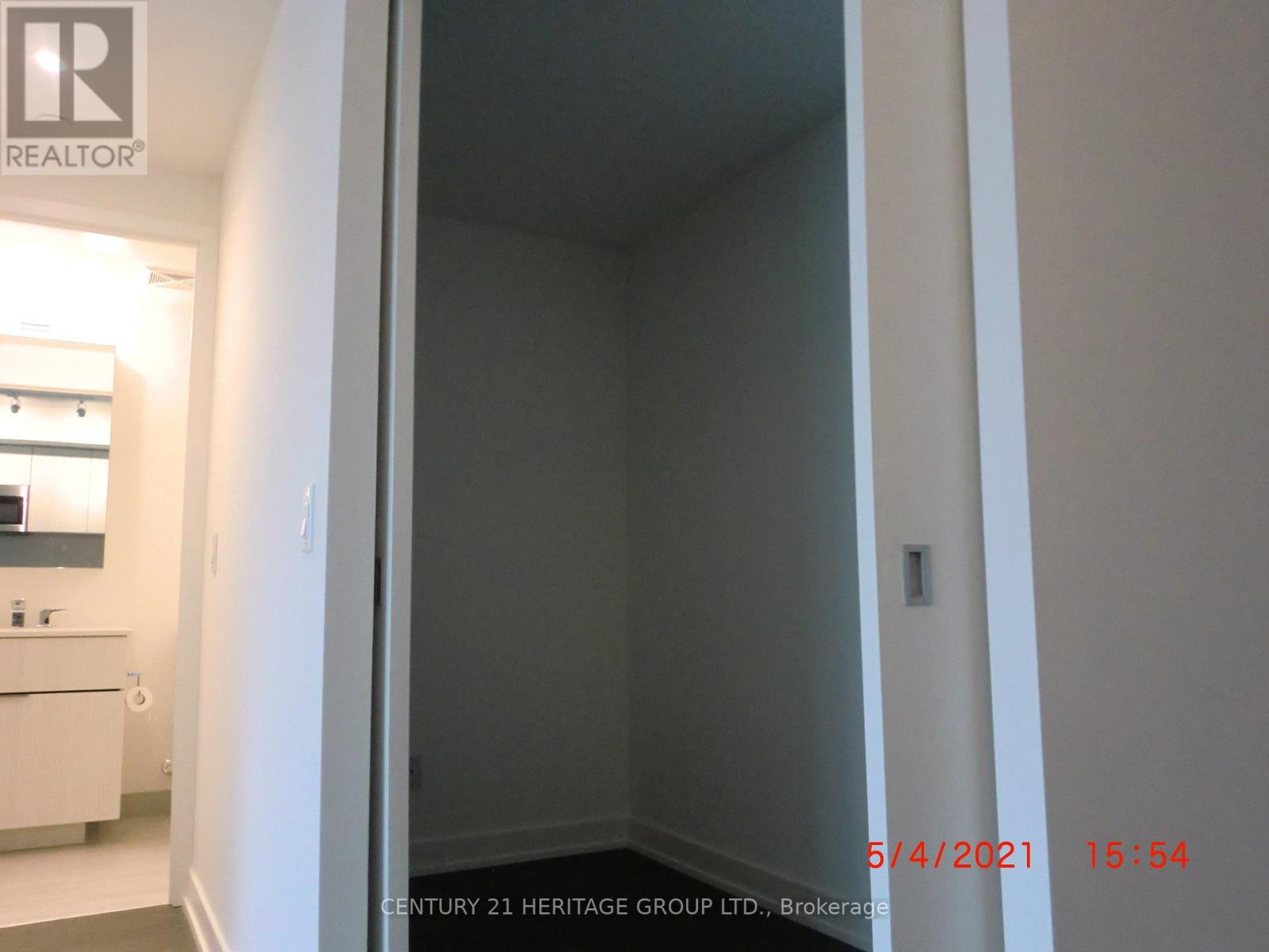 1904 - 25 Richmond Street E, Toronto, Ontario  M5C 0A6 - Photo 8 - C13680440