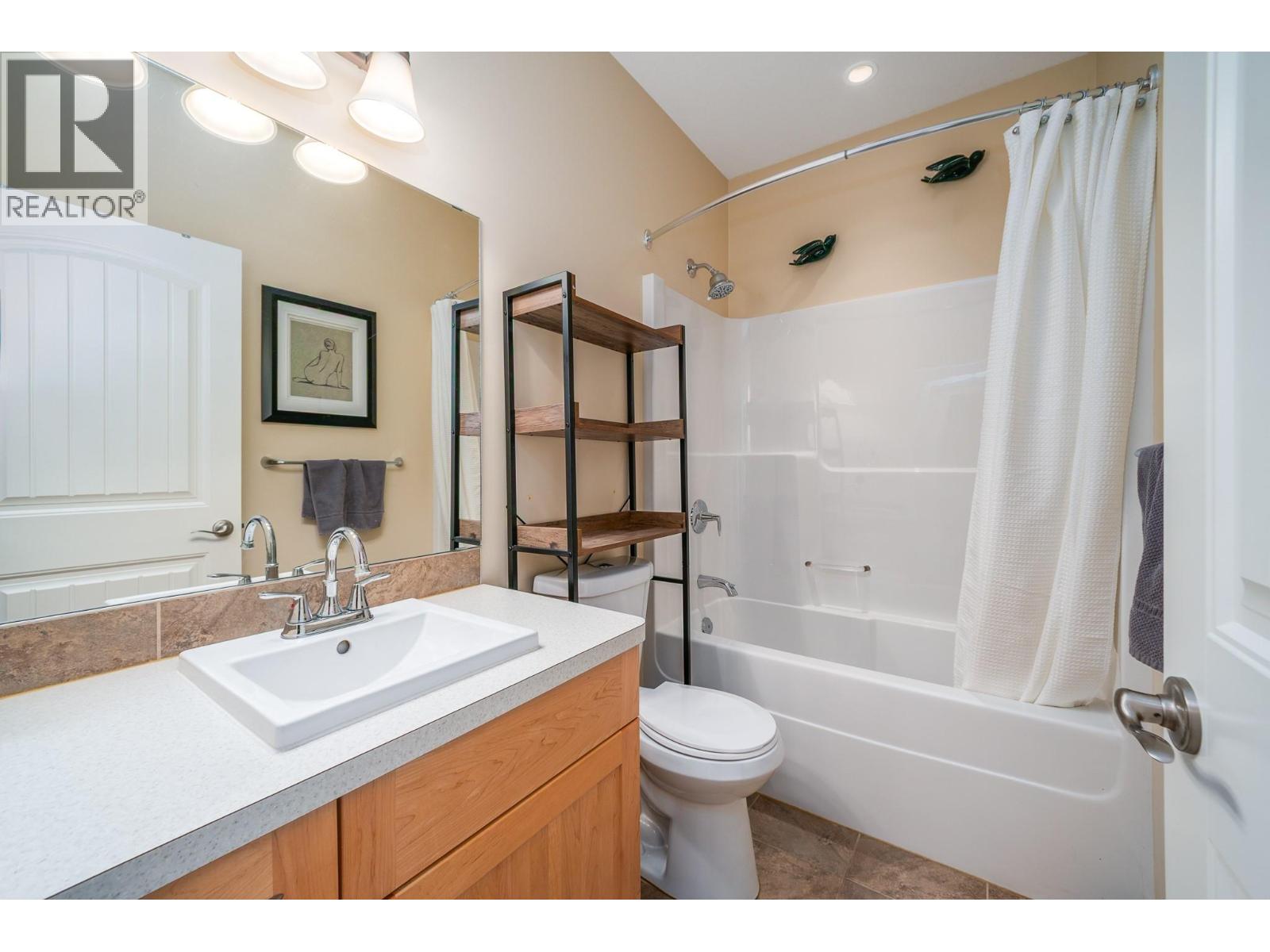 1446 Huckleberry Drive, Sorrento, British Columbia  V0E 2W2 - Photo 25 - 10384799