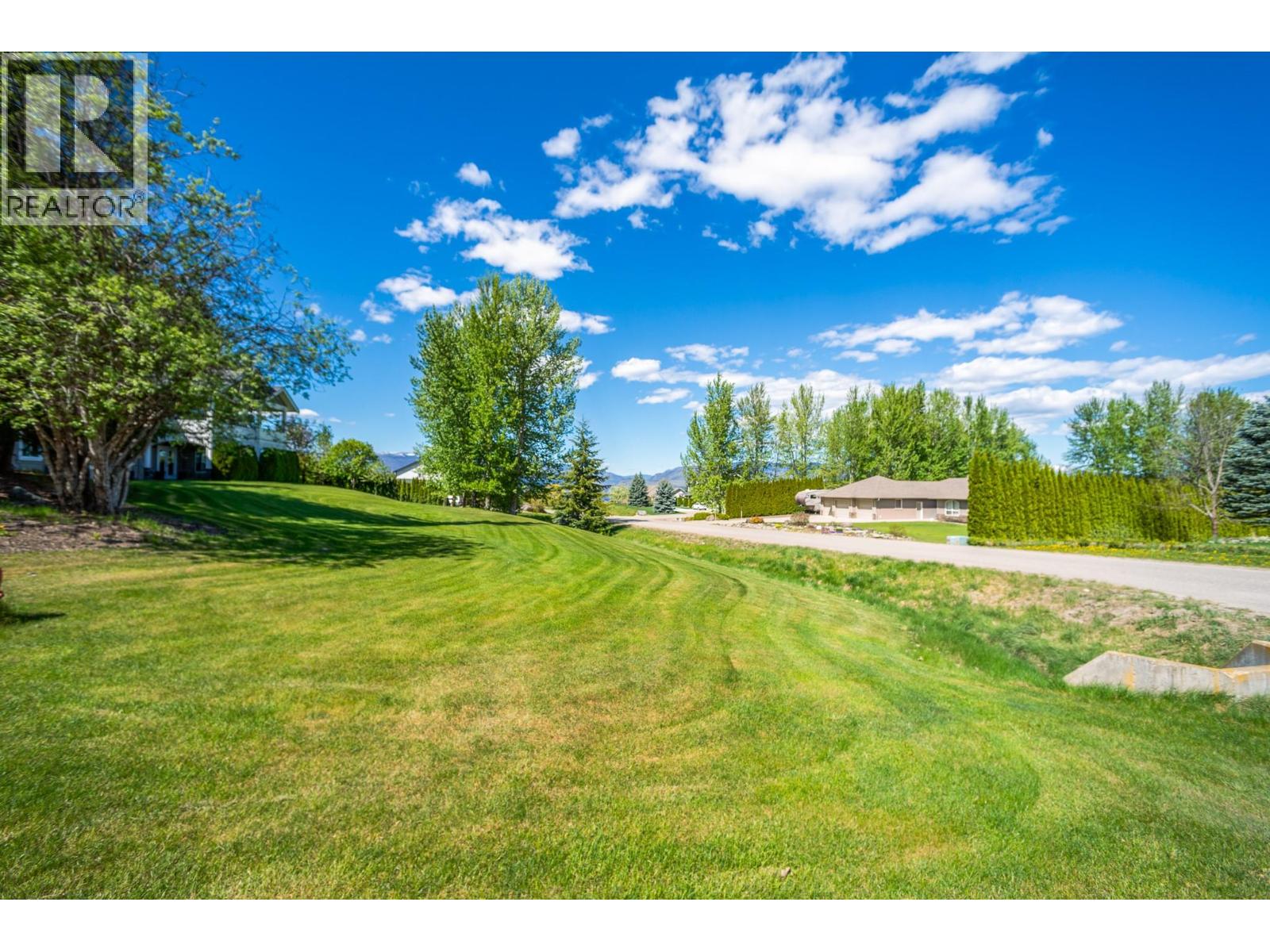 1446 Huckleberry Drive, Sorrento, British Columbia  V0E 2W2 - Photo 92 - 10384799