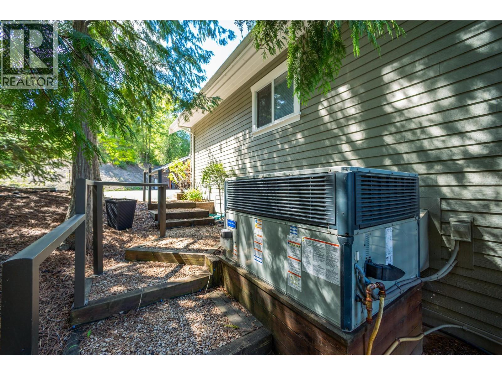 1446 Huckleberry Drive, Sorrento, British Columbia  V0E 2W2 - Photo 78 - 10384799