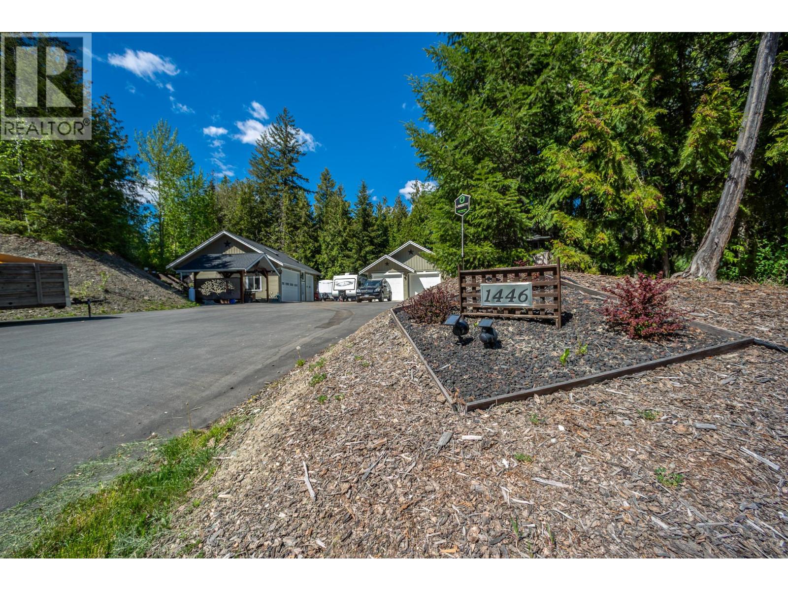 1446 Huckleberry Drive, Sorrento, British Columbia  V0E 2W2 - Photo 63 - 10384799
