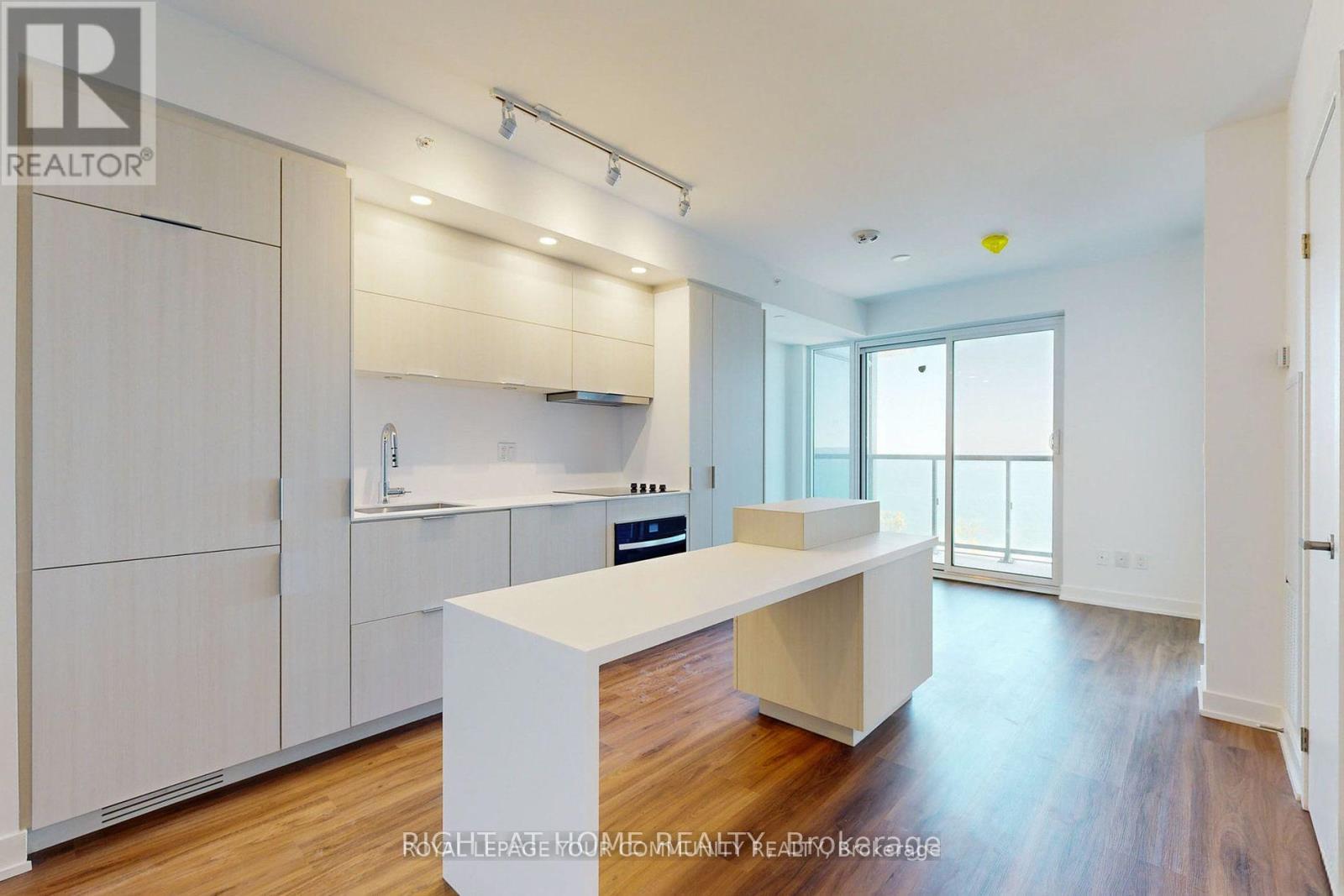 1006 - 370 Martha Street, Burlington, Ontario  L7R 2P7 - Photo 7 - W13680458