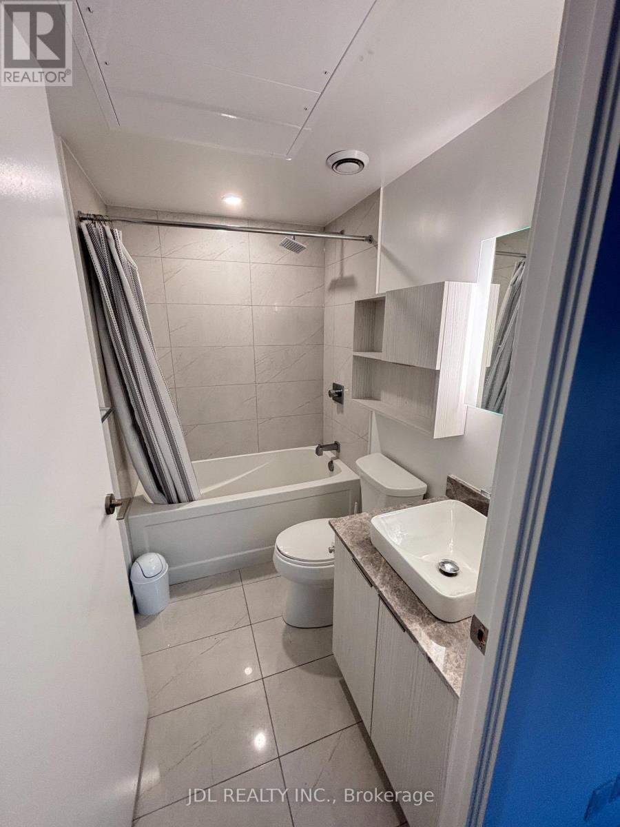 3502 - 501 Yonge Street, Toronto, Ontario  M4Y 0G8 - Photo 6 - C13680466
