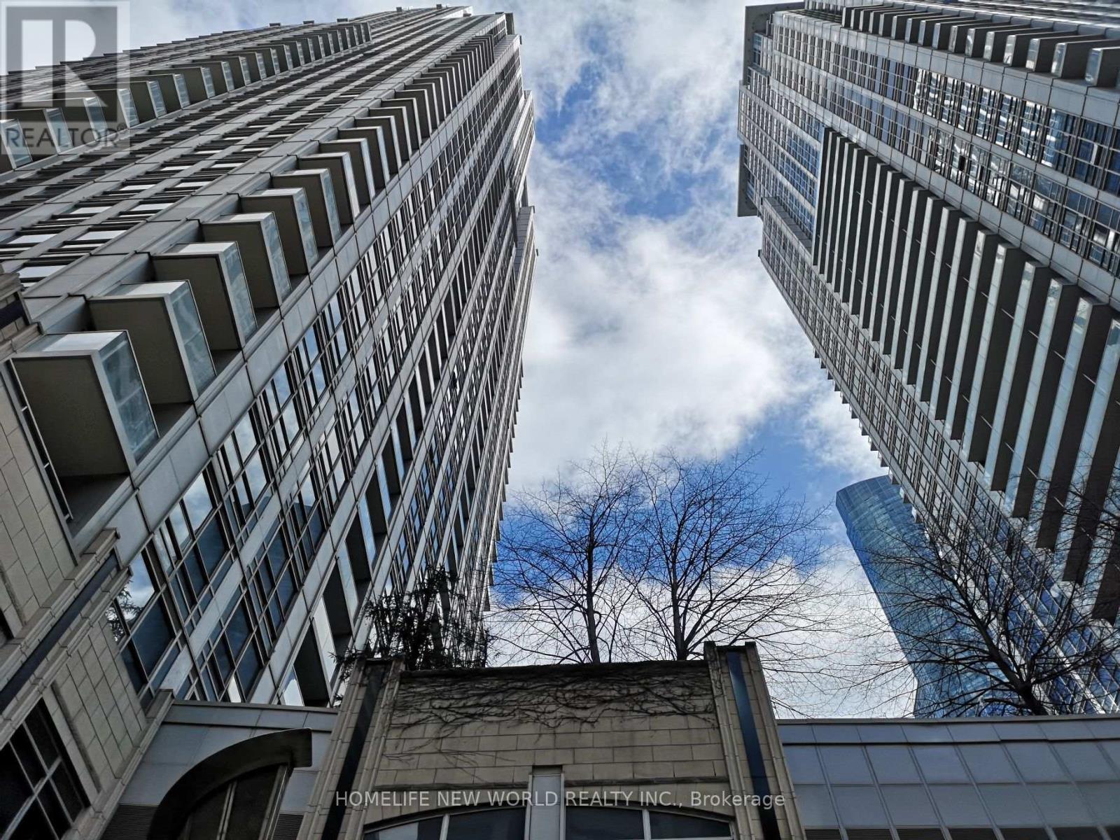3201 - 761 Bay Street, Toronto, Ontario  M5G 2R2 - Photo 3 - C13680468