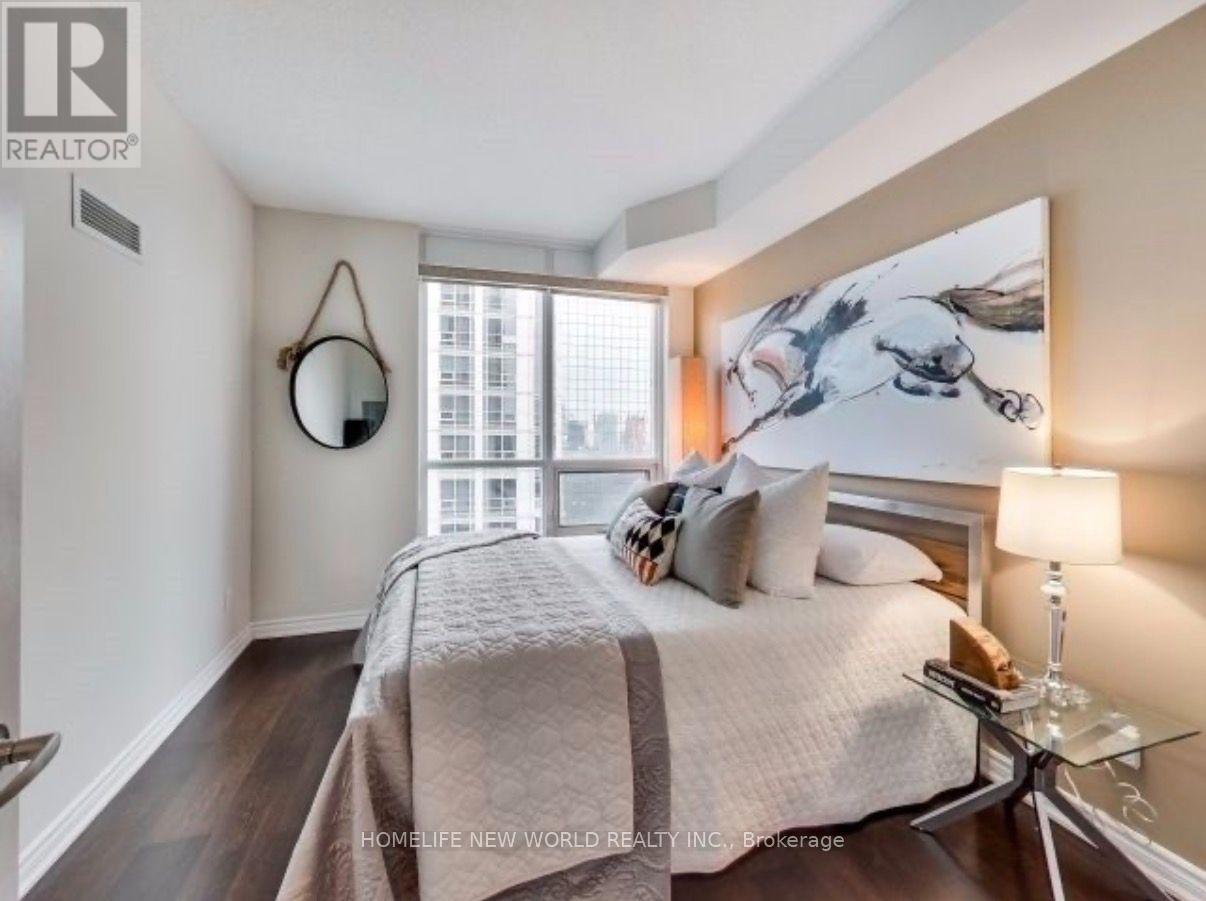 3201 - 761 Bay Street, Toronto, Ontario  M5G 2R2 - Photo 8 - C13680468