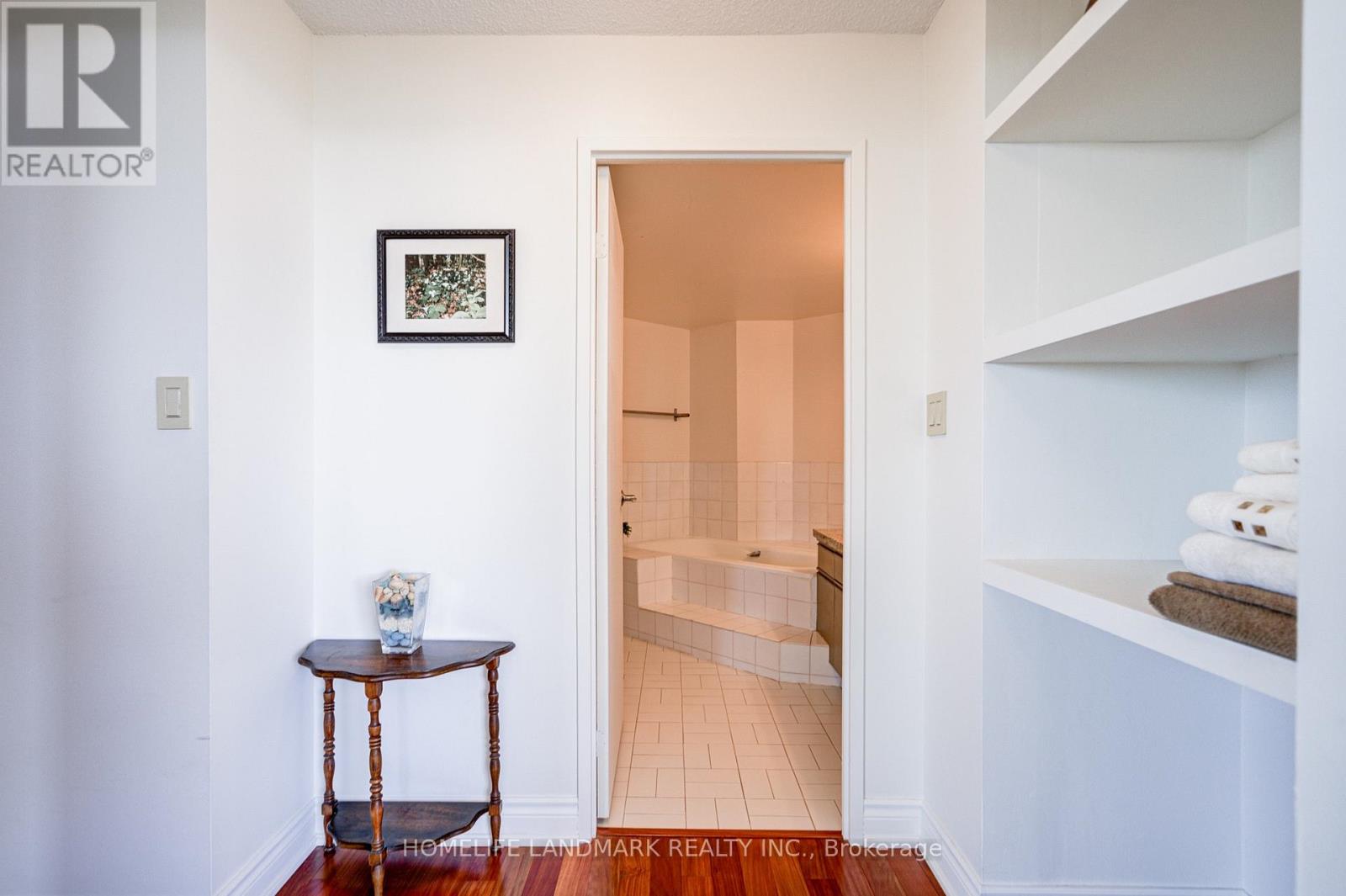 Ph 05 - 10 Kenneth Avenue, Toronto, Ontario  M2N 6K6 - Photo 24 - C13679274