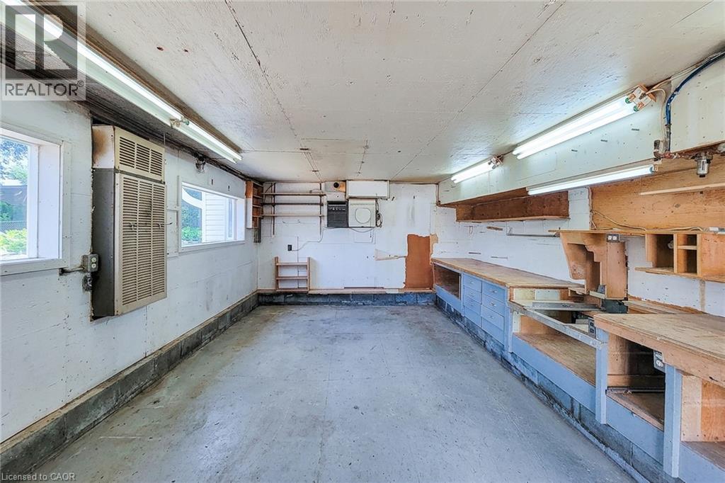 42 Lake Avenue N, Hamilton, Ontario  L8E 1L3 - Photo 39 - 40856112