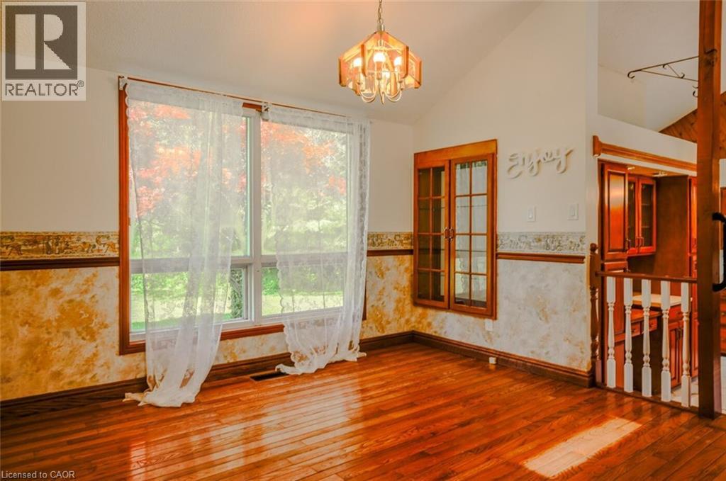 1045 Tremaine Avenue S, Listowel, Ontario  N4W 3G9 - Photo 19 - 40853965