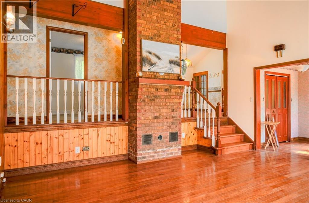 1045 Tremaine Avenue S, Listowel, Ontario  N4W 3G9 - Photo 14 - 40853965
