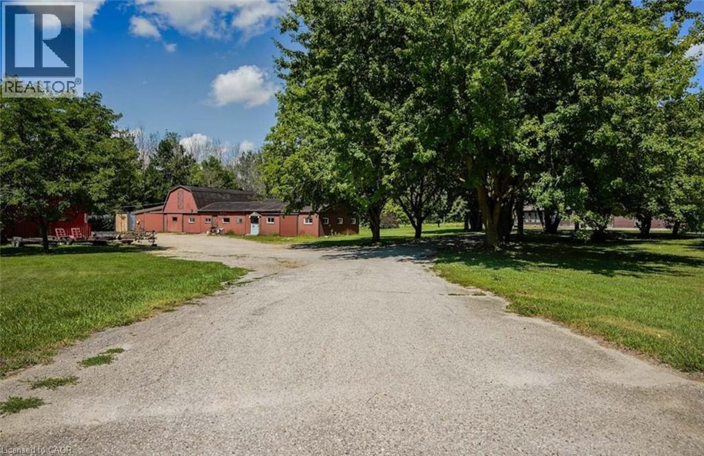 1045 Tremaine Avenue S, Listowel, Ontario  N4W 3G9 - Photo 26 - 40853965