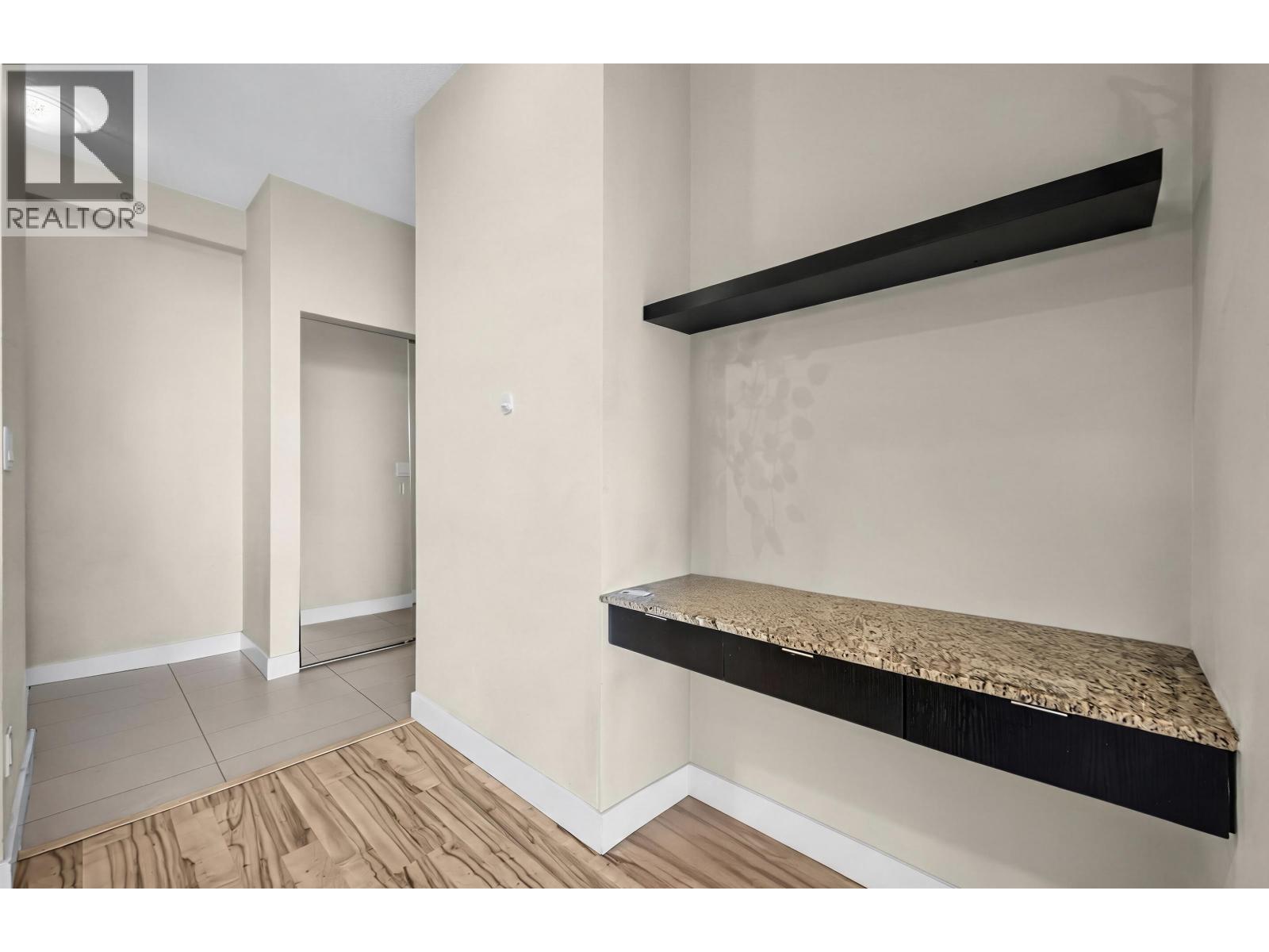 1606 7088 18th Avenue, Burnaby, British Columbia  V3N 0A2 - Photo 4 - R3152101