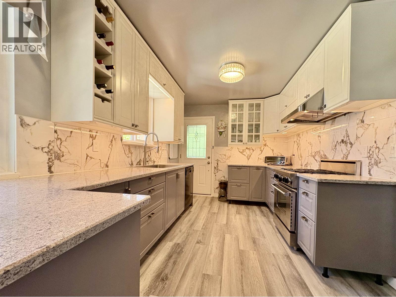 A 1570 Shaughnessy Street, Port Coquitlam, British Columbia  V3C 6M4 - Photo 8 - R3148899