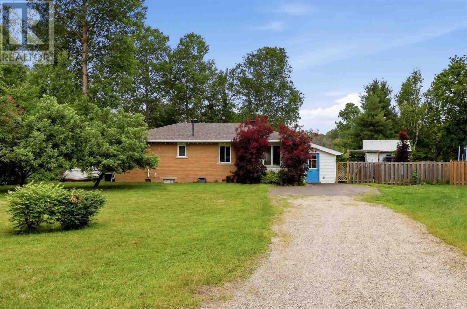 22 Mississagi CRES, Iron Bridge, Ontario