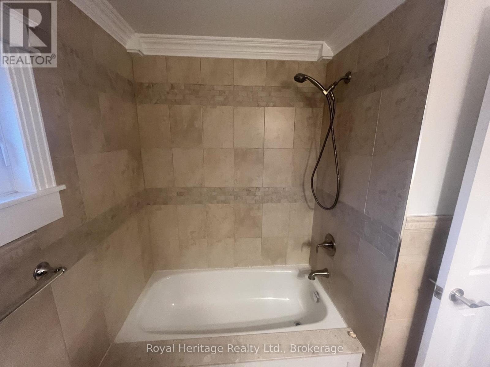 184 Lake Drive Way W, Ajax, Ontario  L1S 4Y2 - Photo 29 - E13680502