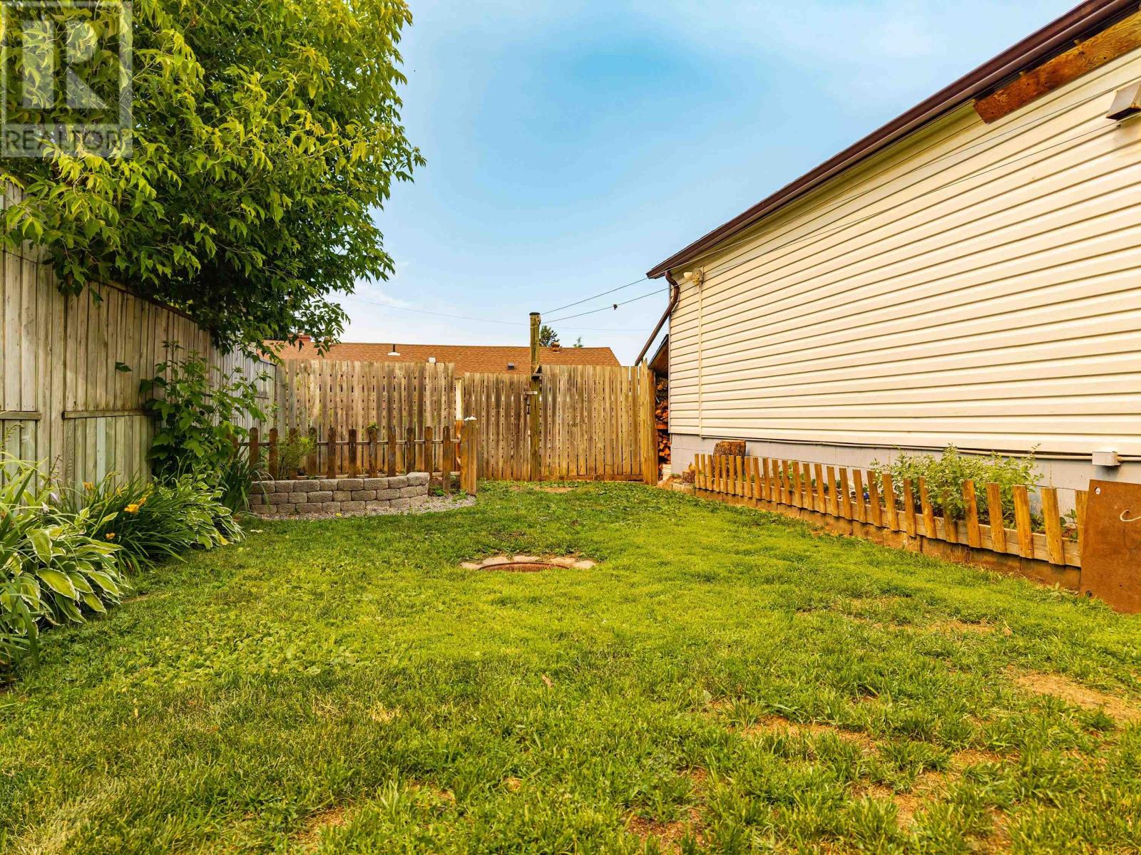 74 Melvin Ave, Thunder Bay, Ontario  P7A 7C4 - Photo 36 - TB2601998