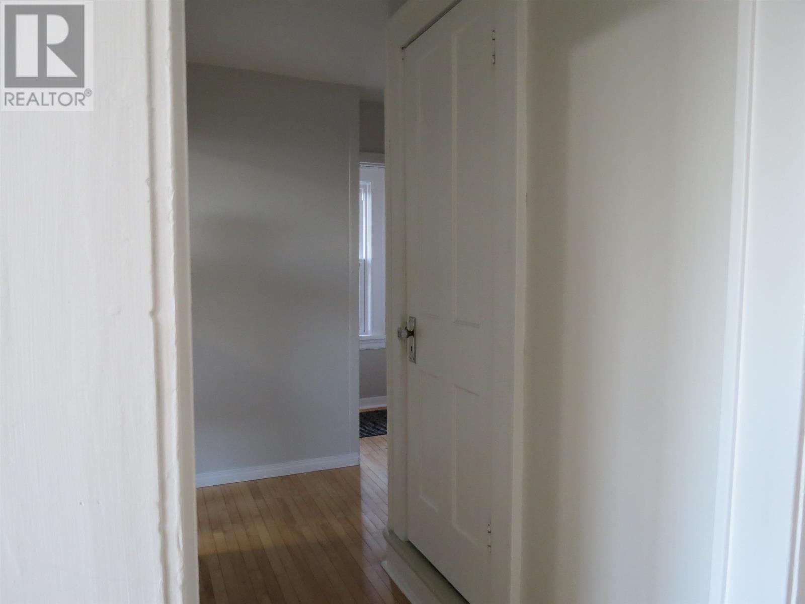 4 Crown St, Thunder Bay, Ontario  P7B 3J6 - Photo 37 - TB2602334