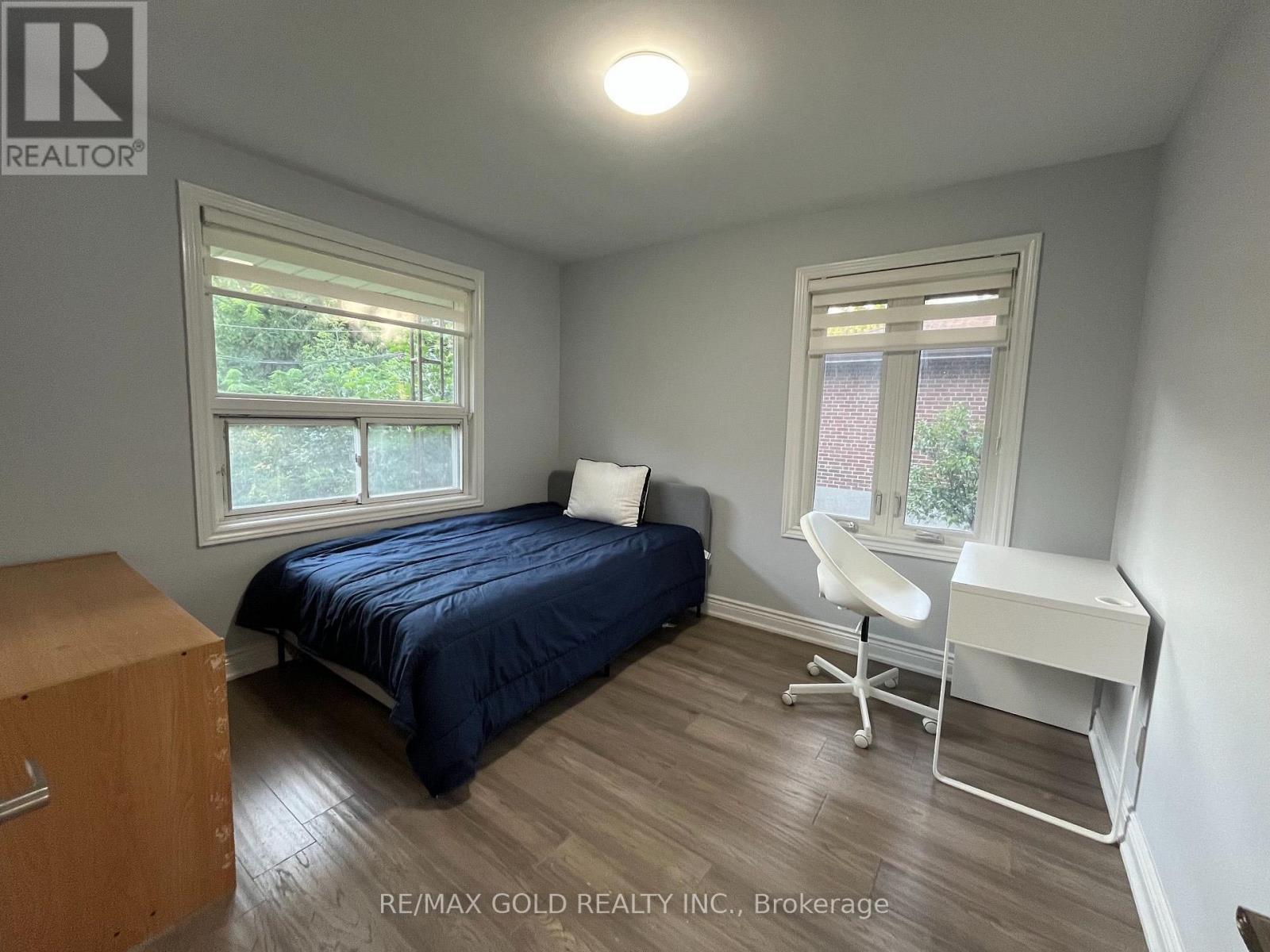 30 Moynes Avenue, Toronto, Ontario  M8Y 3B8 - Photo 24 - W13680144