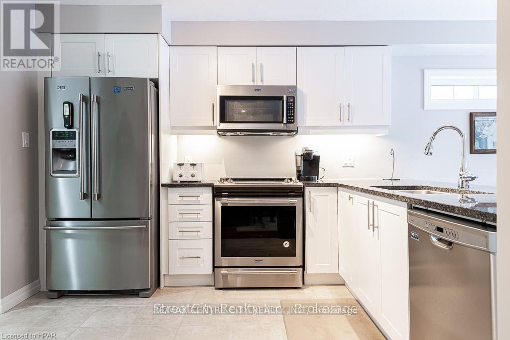 32 - 55 Harrison Street, Stratford, Ontario  N5A 0C9 - Photo 5 - X13521640
