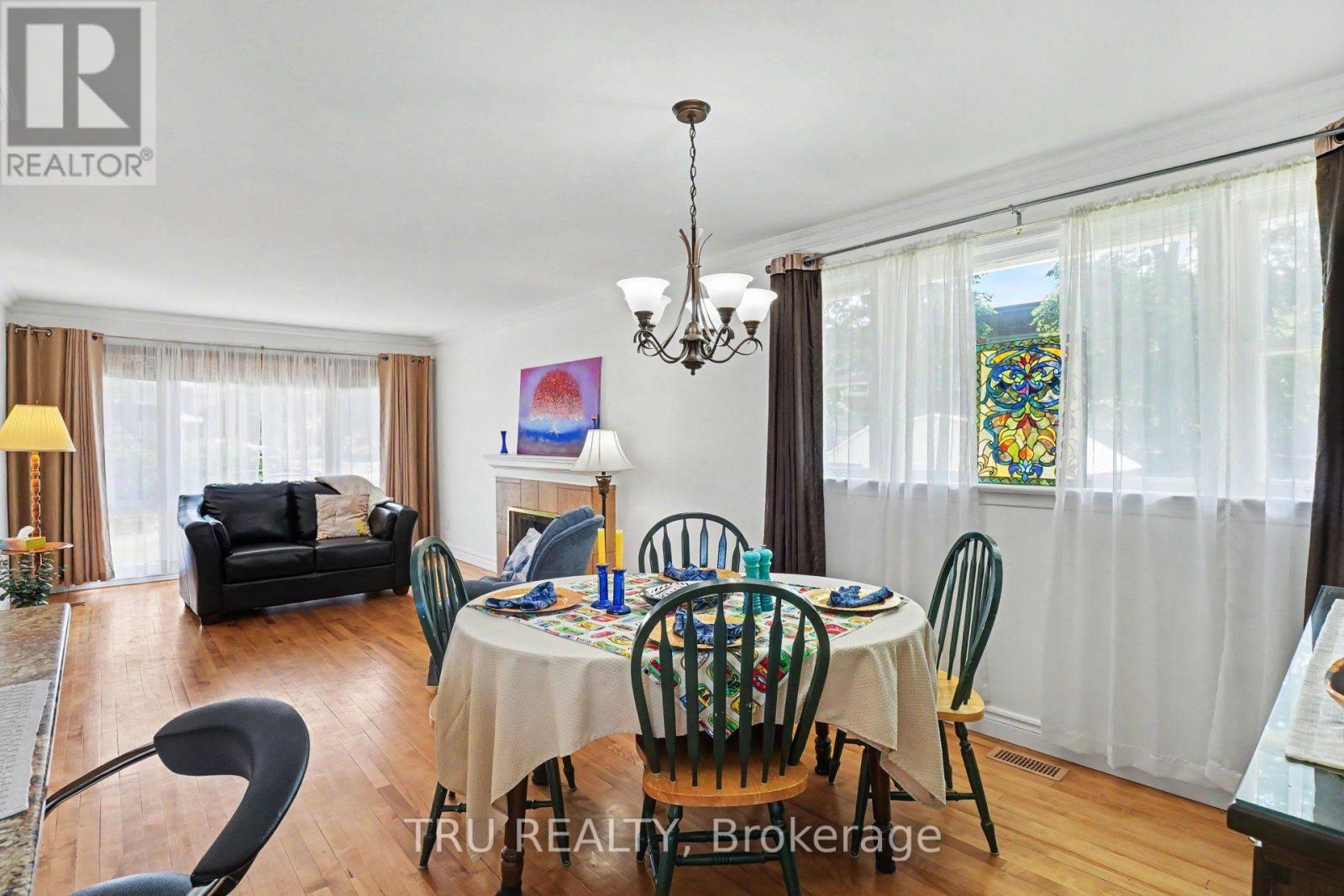1908 Saunderson Drive, Ottawa, Ontario  K1G 2C7 - Photo 7 - X13680514