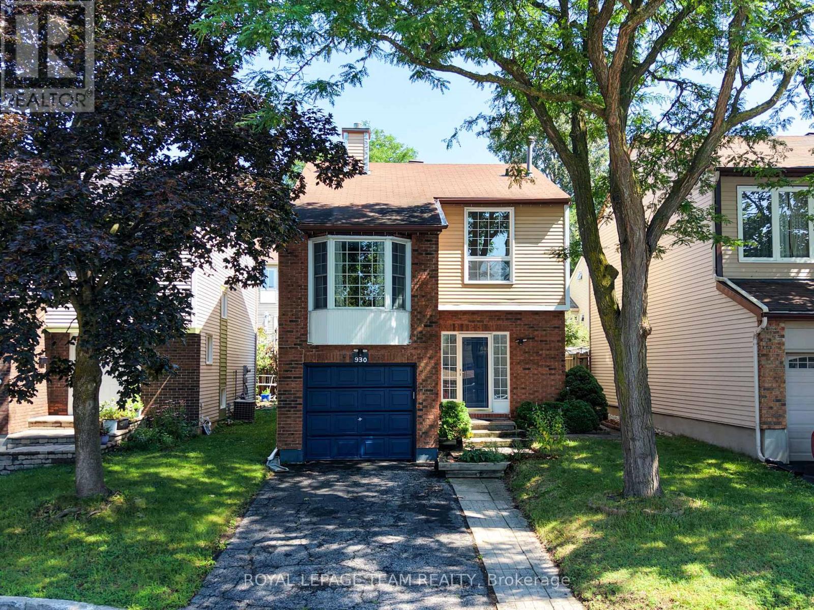 930 ALENMEDE CRESCENT, Ottawa, Ontario