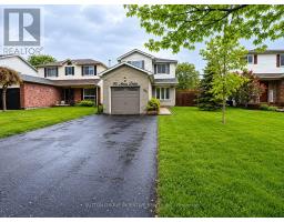 90 MOON DRIVE, Barrie, Ontario