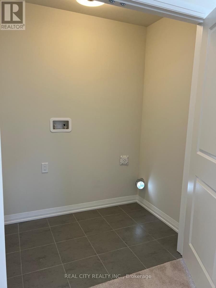 3047 Sandy Acres Avenue, Severn (West Shore), Ontario  L3V 8R3 - Photo 14 - S13680518