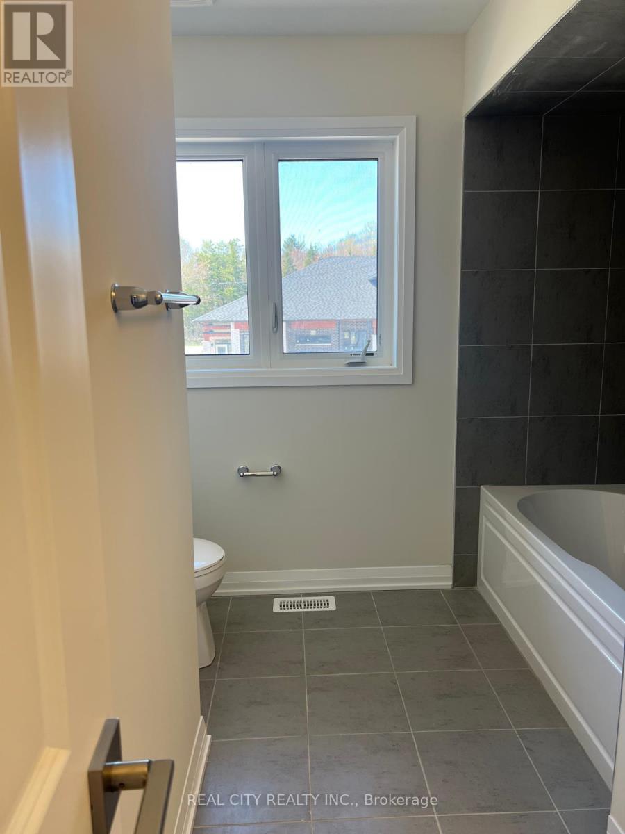 3047 Sandy Acres Avenue, Severn (West Shore), Ontario  L3V 8R3 - Photo 20 - S13680518