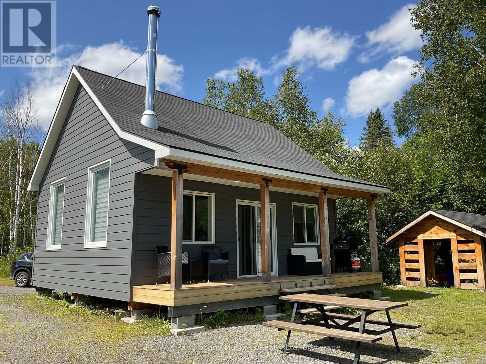 590 Clear Lake Road, Parry Sound Remote Area (Arnstein), Ontario  P0H 1A0 - Photo 12 - X13680550