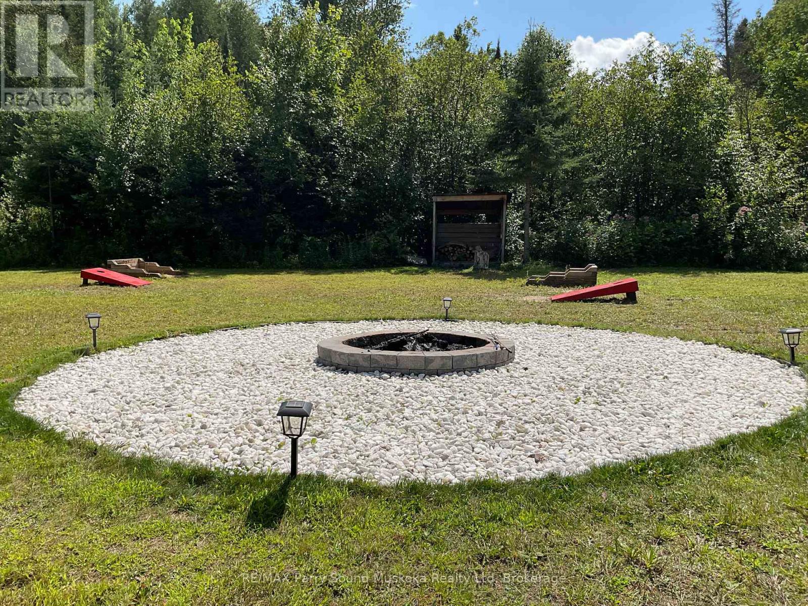 590 Clear Lake Road, Parry Sound Remote Area (Arnstein), Ontario  P0H 1A0 - Photo 8 - X13680550