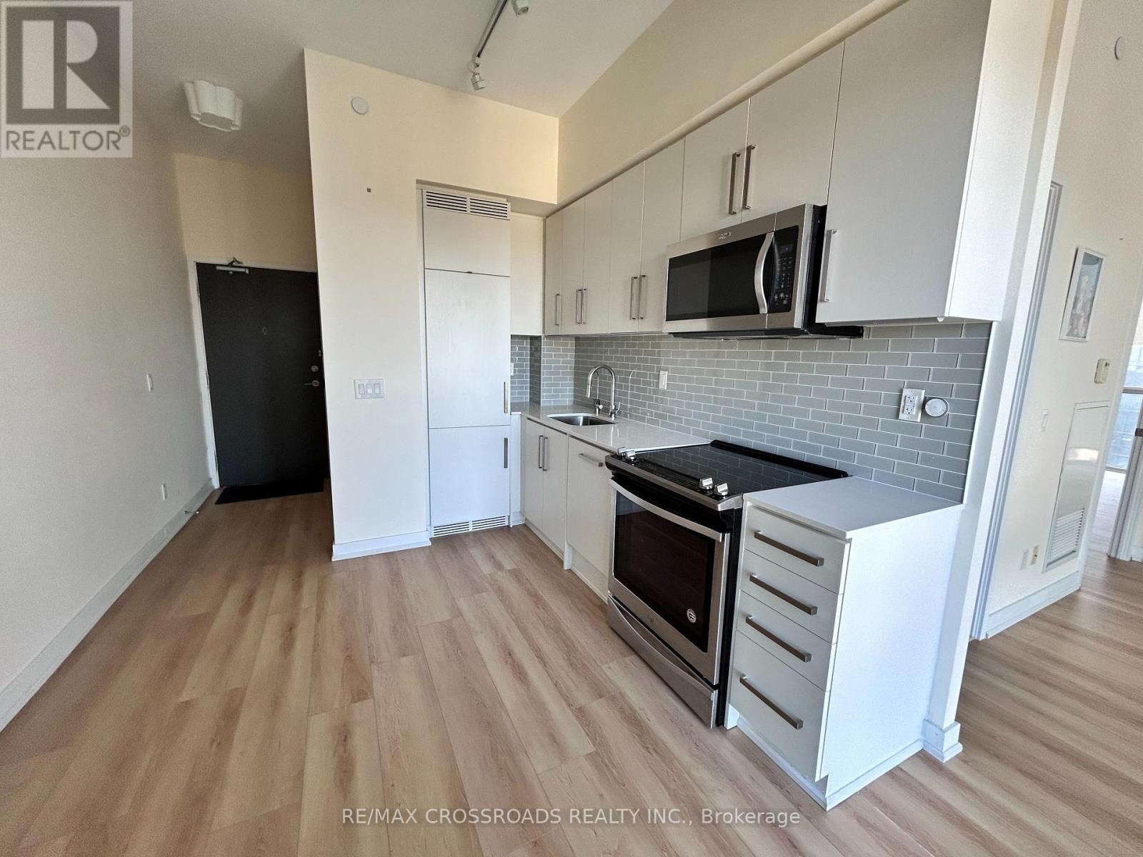 2405 - 5180 Yonge Street, Toronto, Ontario  M2N 5P6 - Photo 23 - C13680548