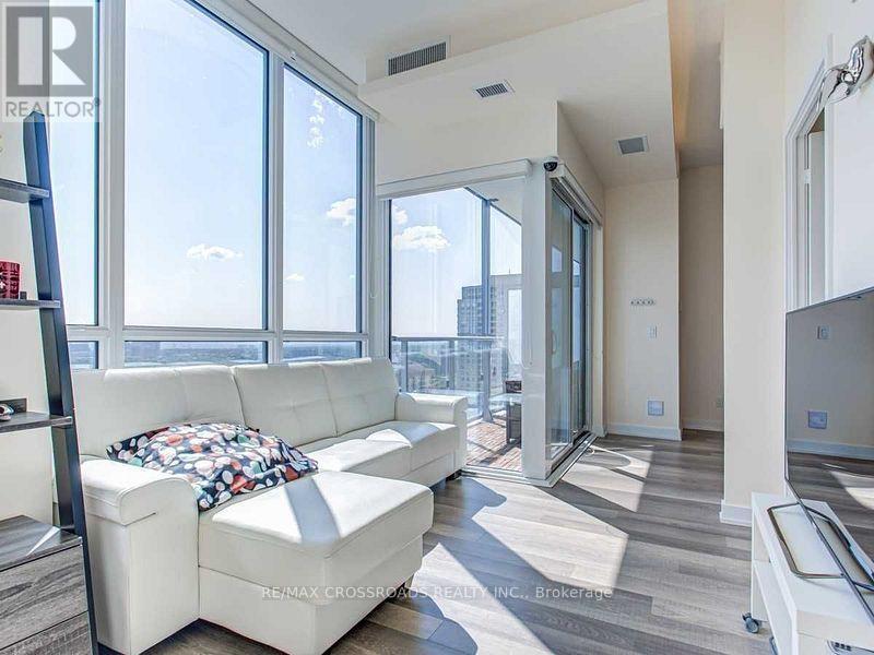 2405 - 5180 Yonge Street, Toronto, Ontario  M2N 5P6 - Photo 3 - C13680548