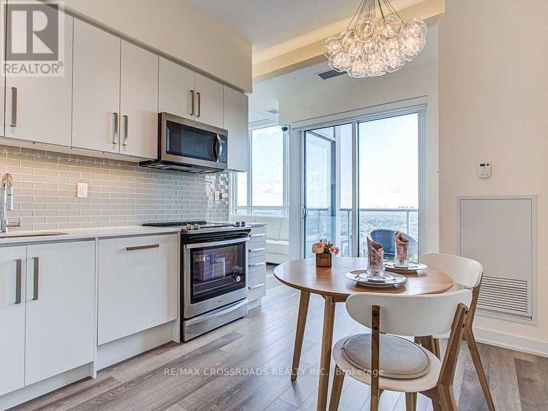 2405 - 5180 Yonge Street, Toronto, Ontario  M2N 5P6 - Photo 6 - C13680548