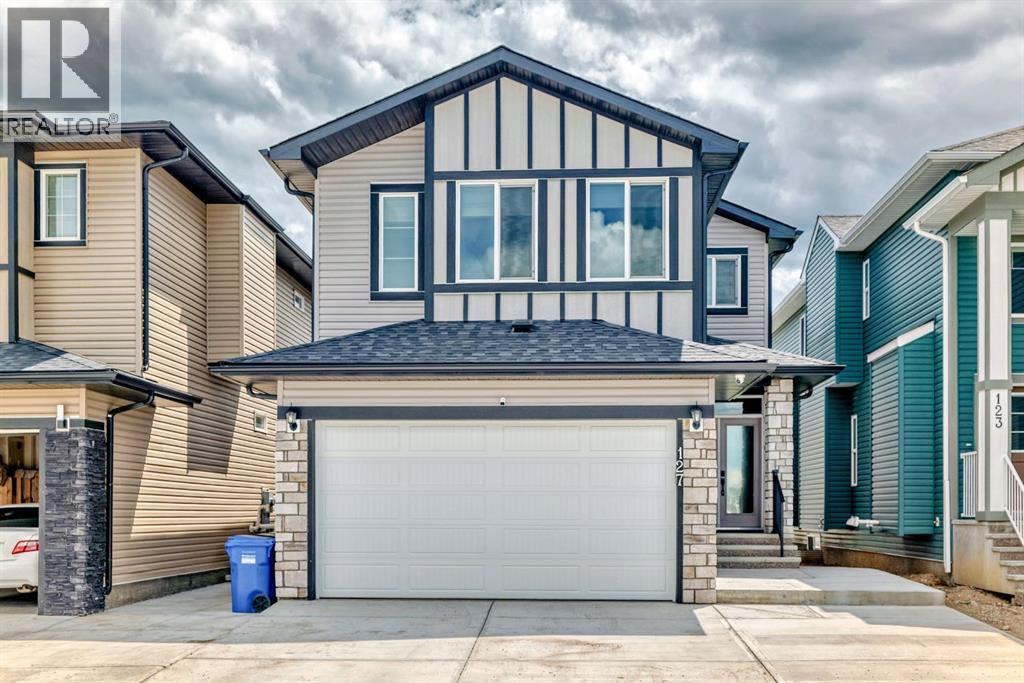 127 Saddlecrest Grove NE, Calgary, Alberta  T3J 2K3 - Photo 2 - A2304100