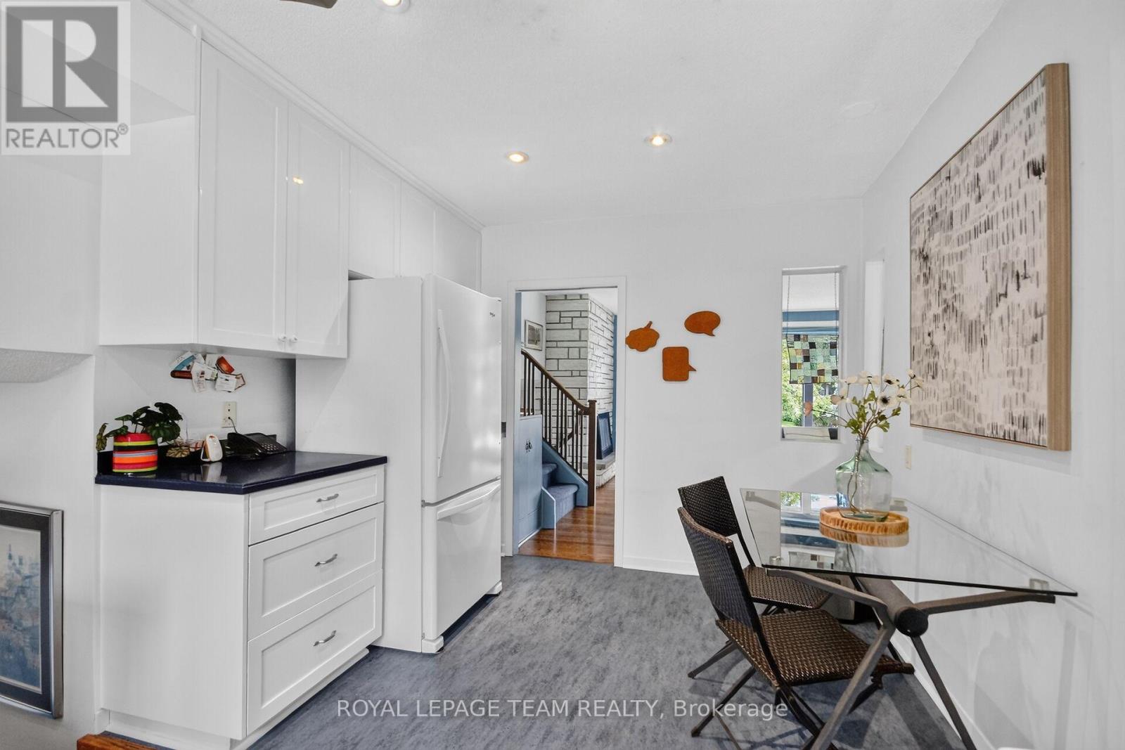 673 Golden Avenue, Ottawa, Ontario  K2A 2G3 - Photo 19 - X13680554