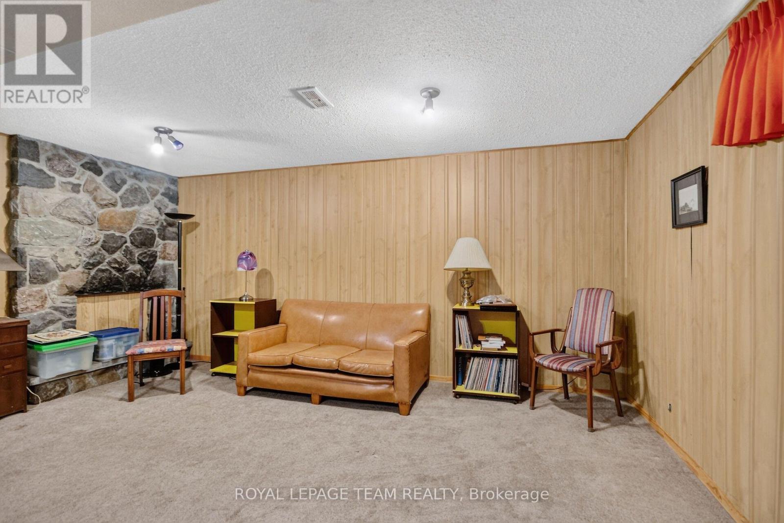 673 Golden Avenue, Ottawa, Ontario  K2A 2G3 - Photo 43 - X13680554