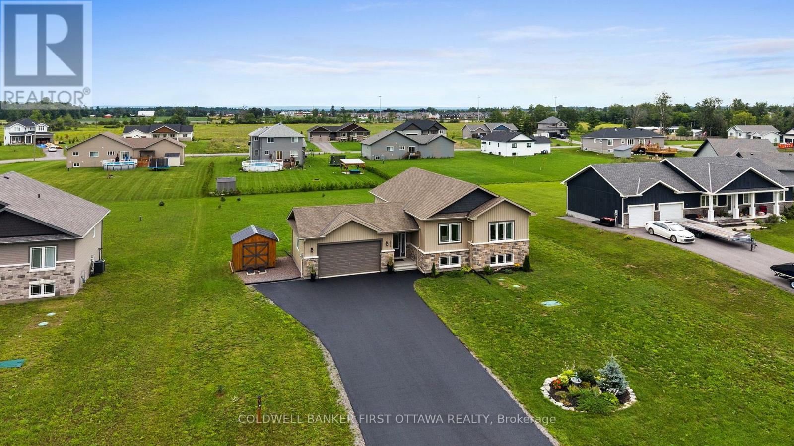 216 Owen Lucas Street, Mcnab/braeside, Ontario  K7S 3G8 - Photo 38 - X13670778