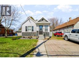 35 Alexandra AVENUE, Chatham, Ontario