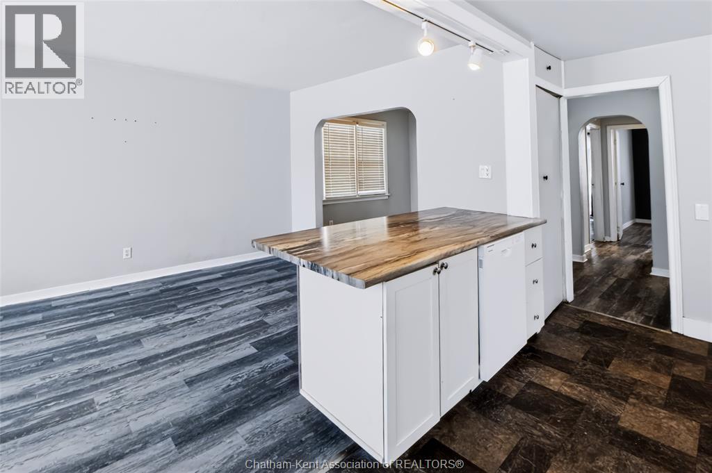 35 Alexandra Avenue, Chatham, Ontario  N7M 1X9 - Photo 8 - 26019658