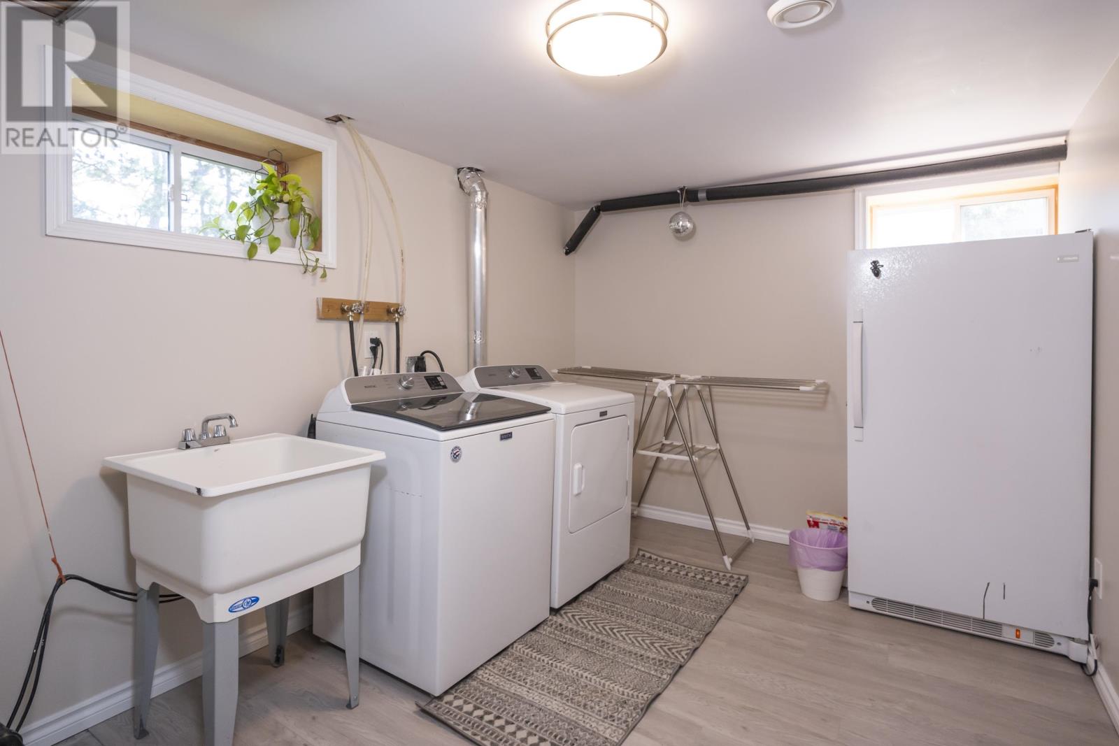 2312 Rosslyn Rd, Thunder Bay, Ontario  P7K 1G7 - Photo 49 - TB2602337