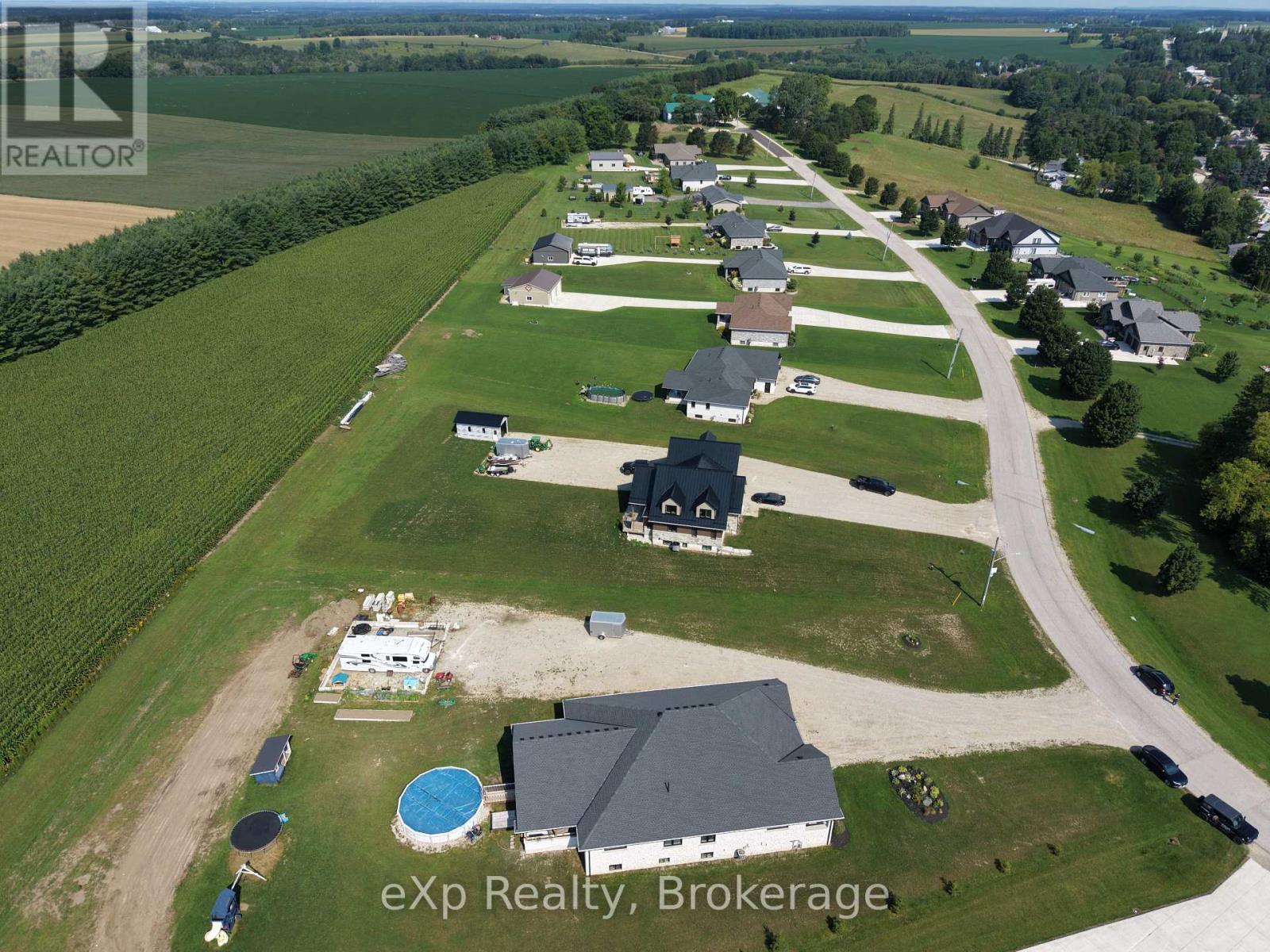 7 Weiss Drive, South Bruce, Ontario  N0G 1W0 - Photo 36 - X13680572
